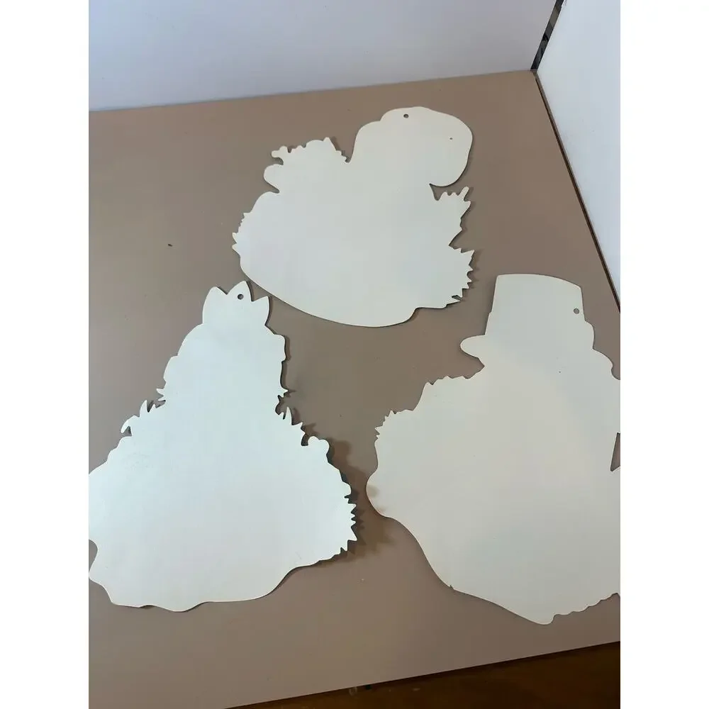 Lot of 3 Thanksgiving Die Cut Window Decorations Pilgrim Indian Beistle 1978